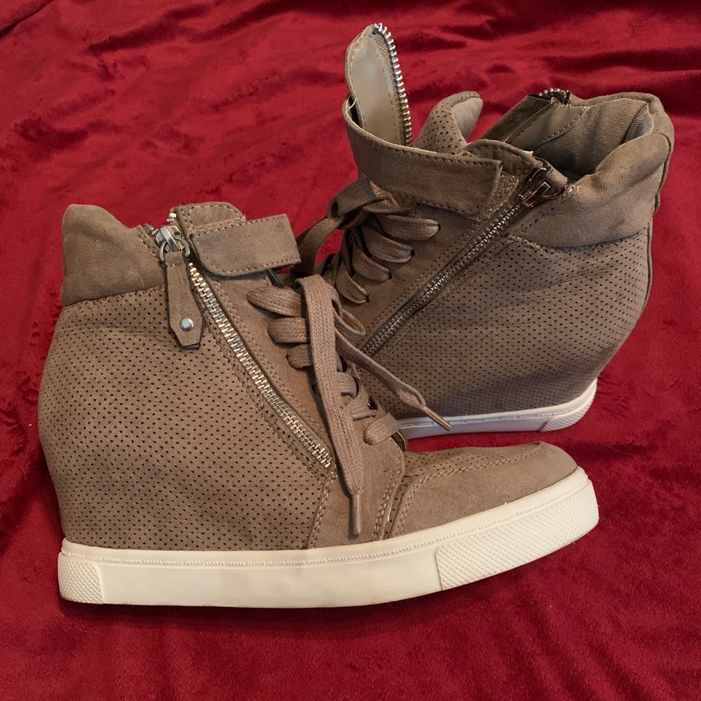 Steve Madden wedge sneakers